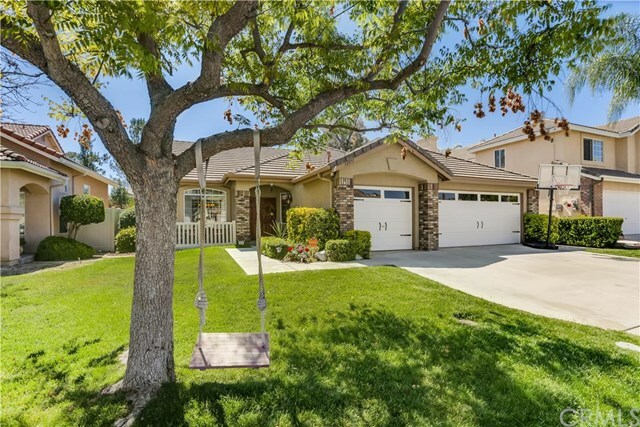 Property Photo: 32071 Corte Bacarro CA 92592