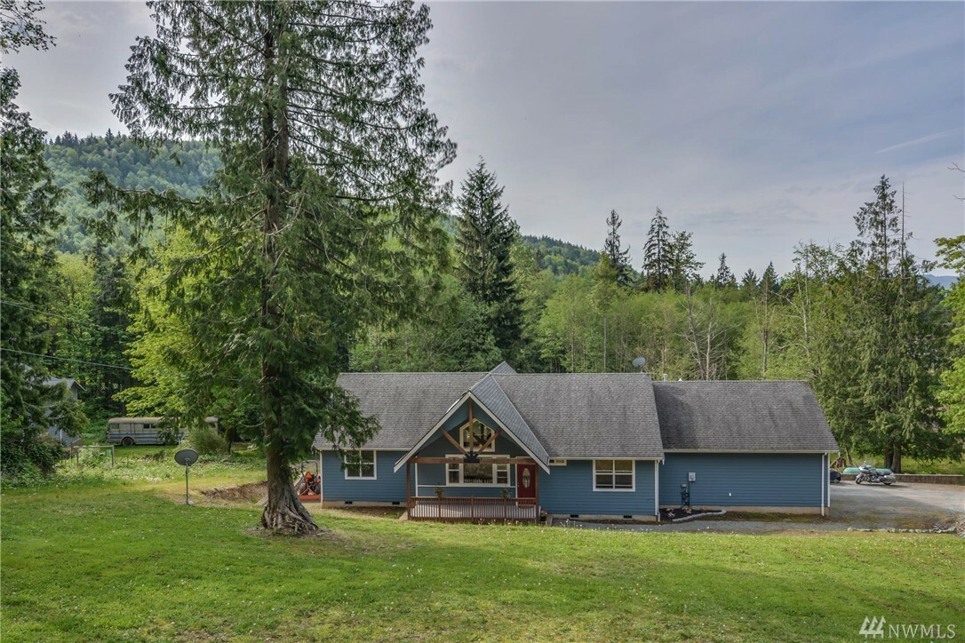 Property Photo:  25000 Old Day Creek Rd  WA 98284 