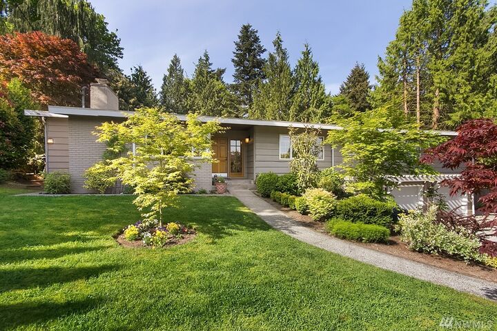 3217 103rd Place NE  Bellevue WA 98004 photo