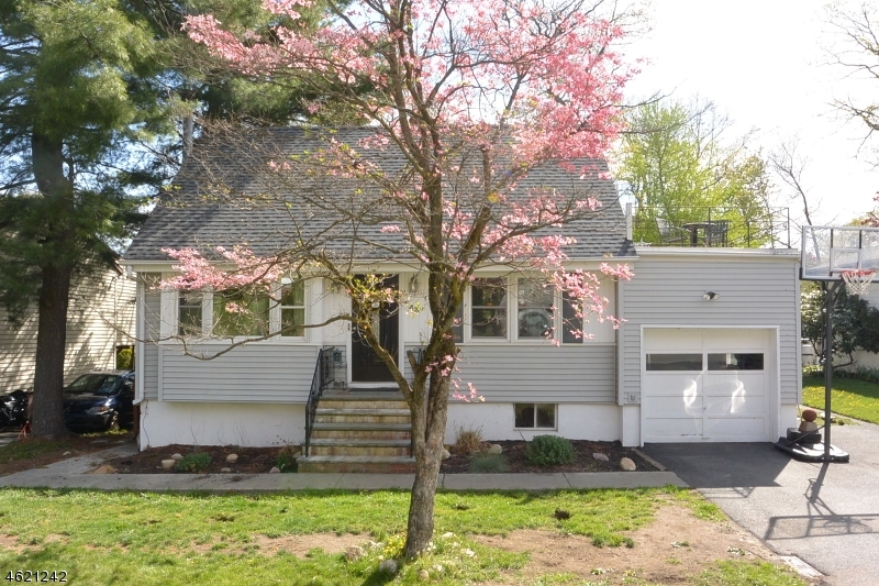 Property Photo: 43 Oakland Ave NJ 07866