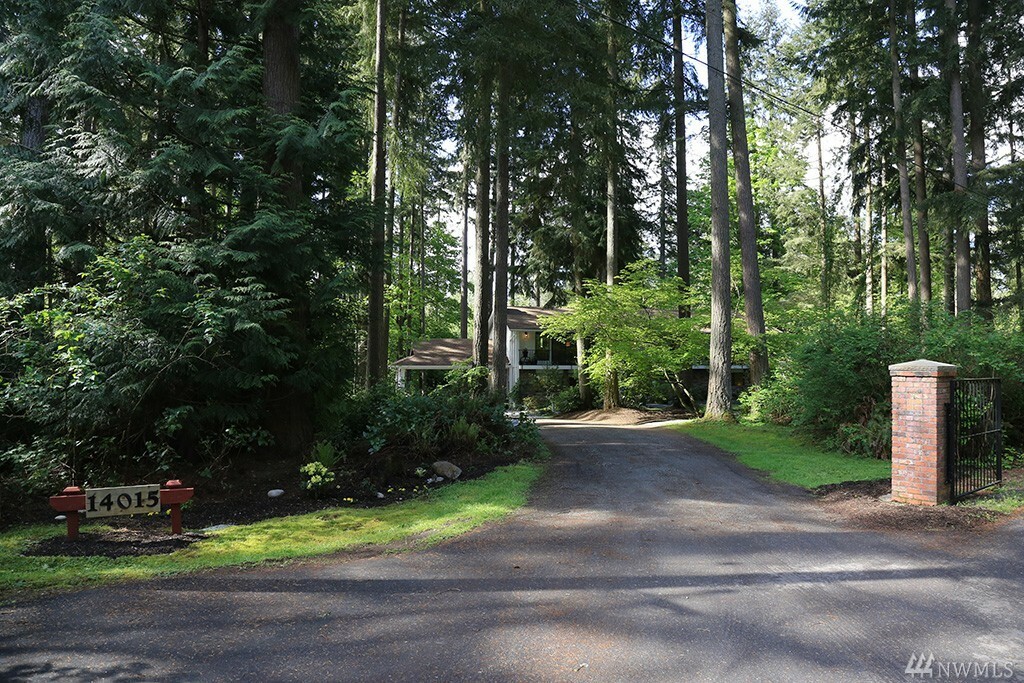 Property Photo:  14015 159th Ave NE  WA 98072 