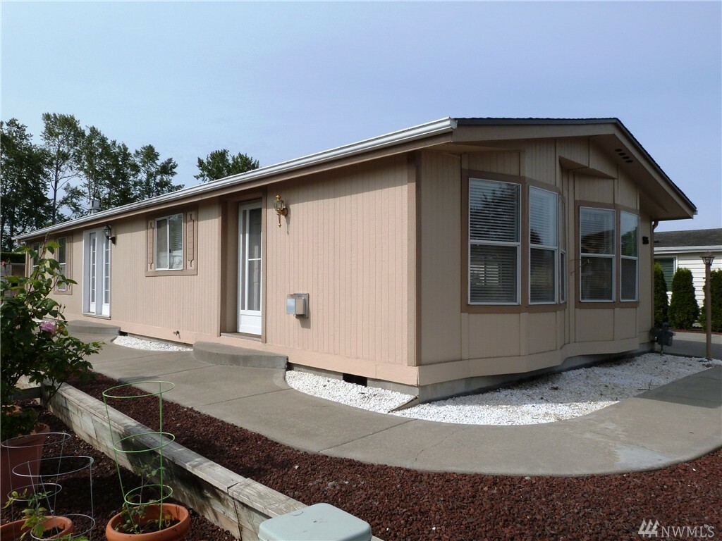 Property Photo: 3802 James St 56 WA 98226