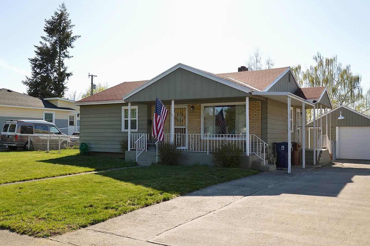 Property Photo: 5725 N Audubon St WA 99205