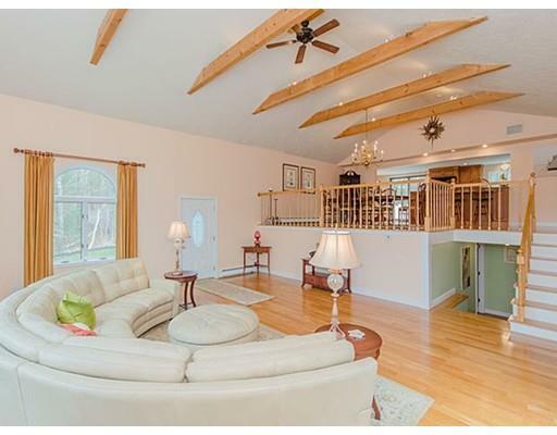 Property Photo: 33 White Oak Dr MA 02360