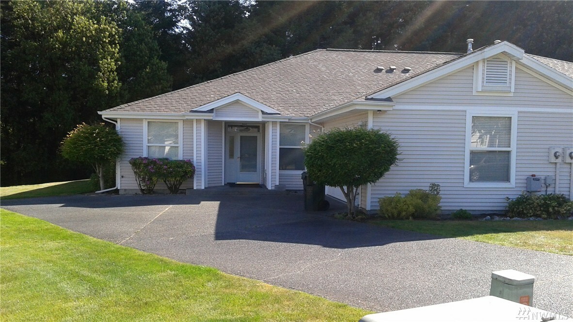 Property Photo: 6909 87th Av Ct SW WA 98498