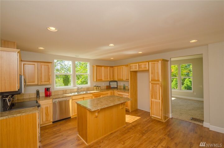 Property Photo:  677 S Jackson Hwy  WA 98591 