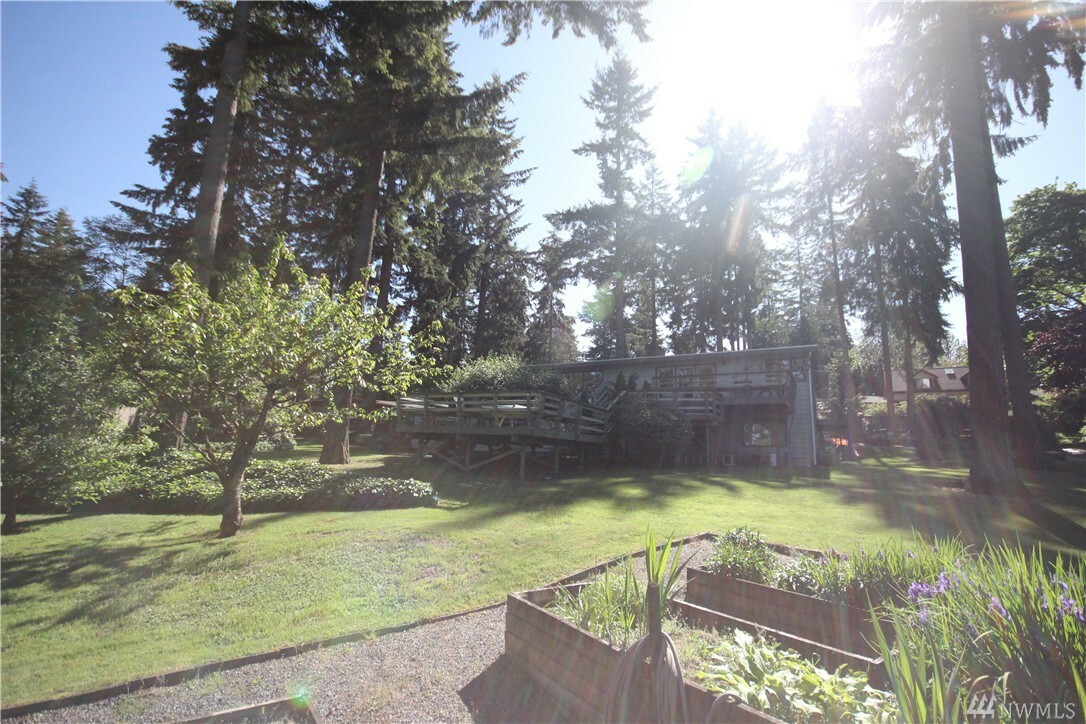 Property Photo: 15430 SE 22nd Place WA 98007