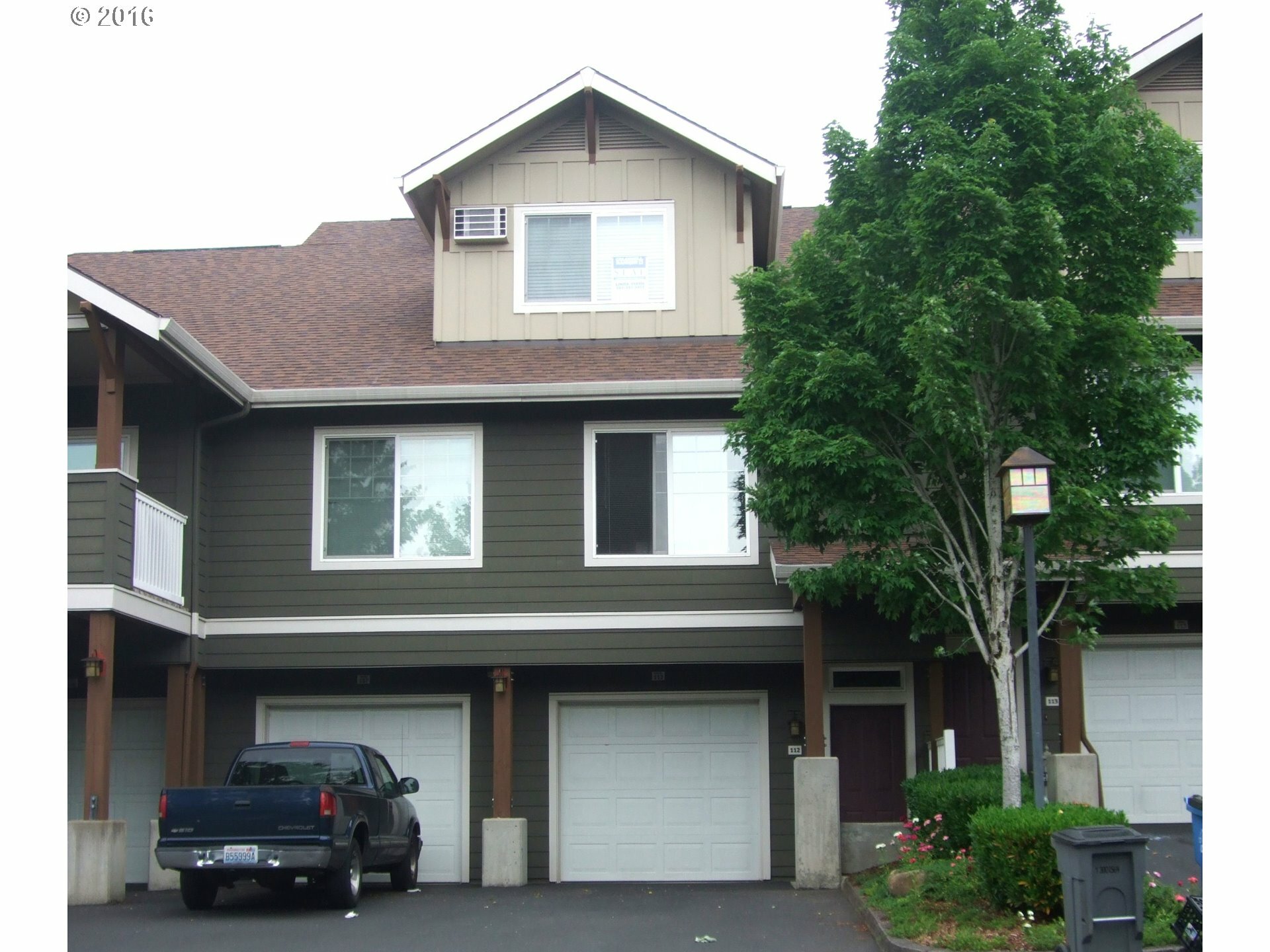 Property Photo:  10800 SE 17th Cir J112  WA 98664 