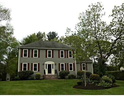 Property Photo:  29 Copley Drive  MA 01844 