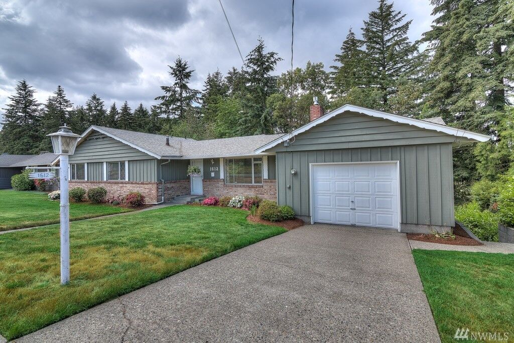 Property Photo:  1612 S Huson Dr  WA 98405 