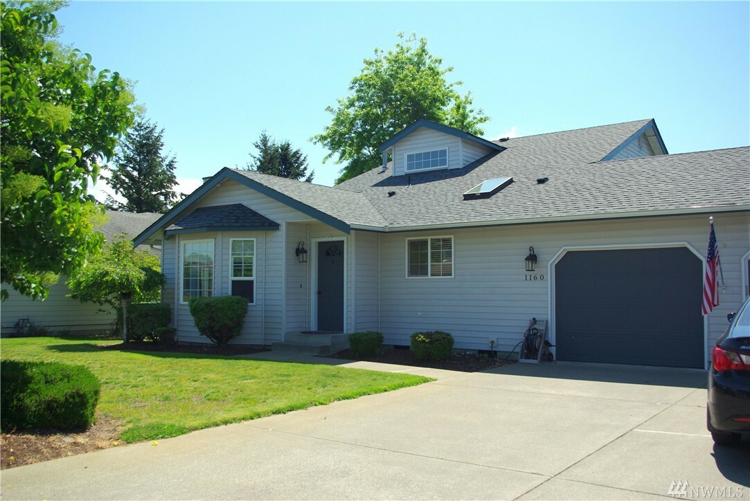 Property Photo:  1160 Edgewater Lane  WA 98264 