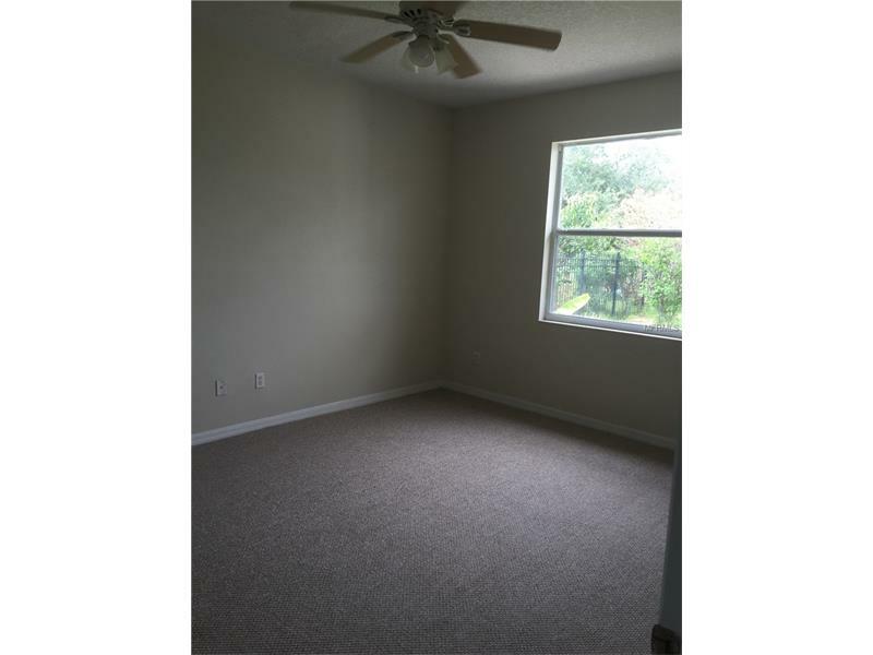 Property Photo:  619 Home Grove Drive  FL 34787 