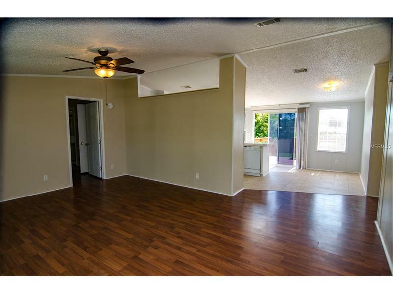 Property Photo:  10616 Goshawk Place  FL 33578 