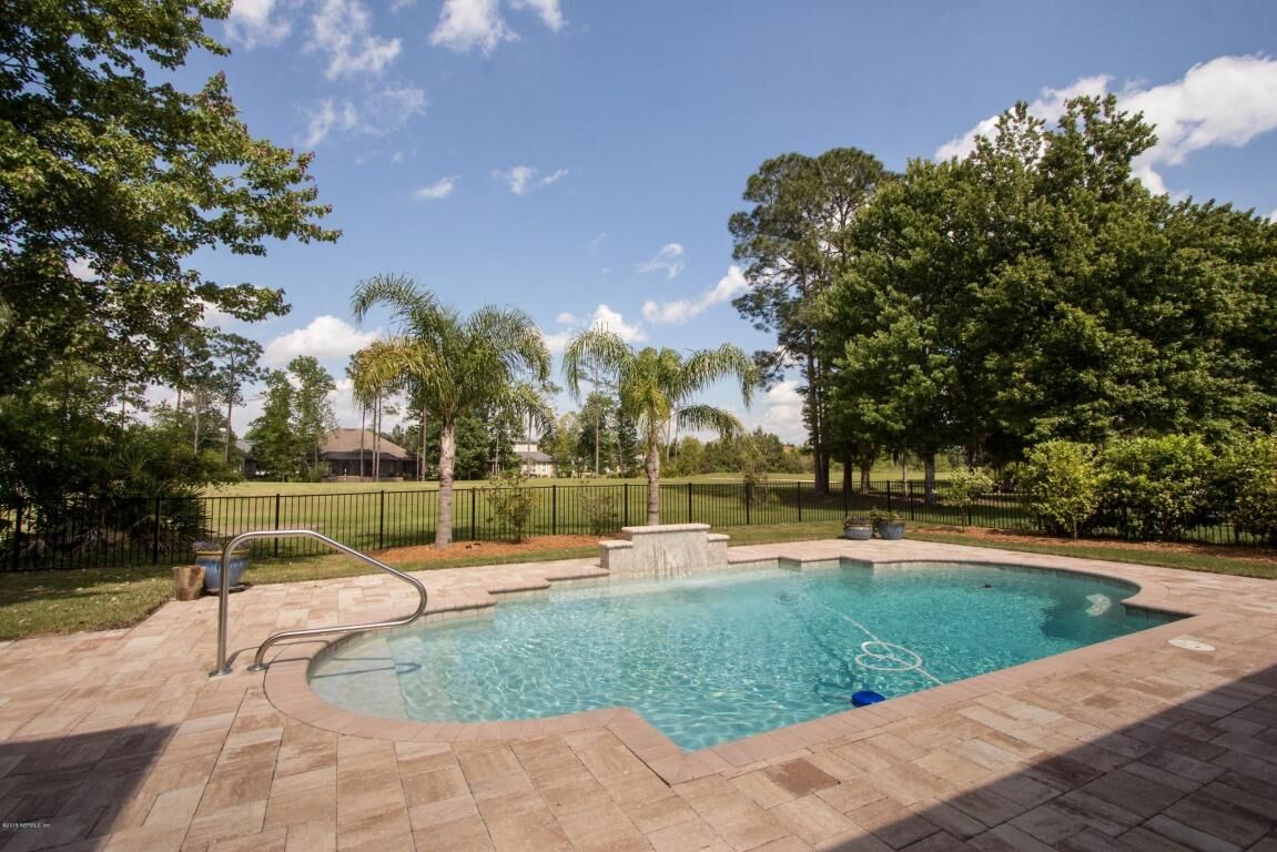 Property Photo:  1972 Hickory Trace Drive  FL 32003 