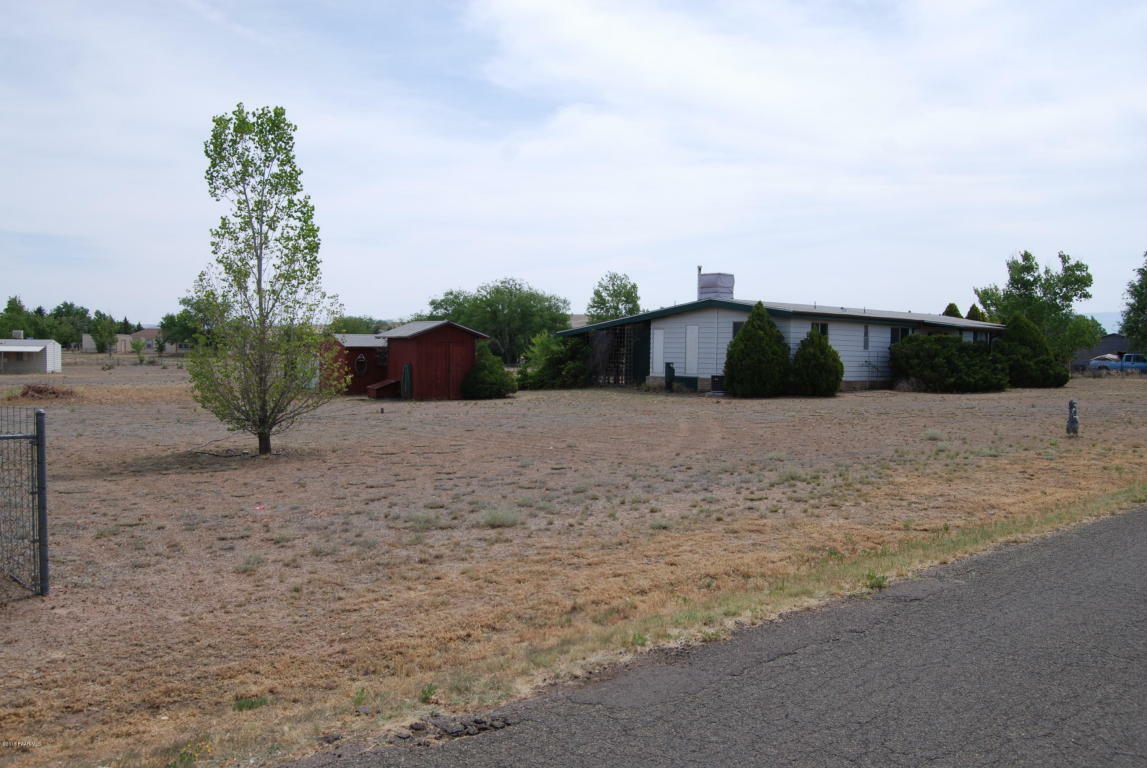 Property Photo:  1824 Bernice Drive  AZ 86323 