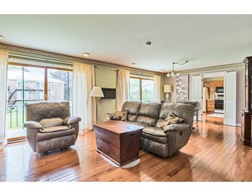 Property Photo: 72 Fernview Ave 4 MA 01845
