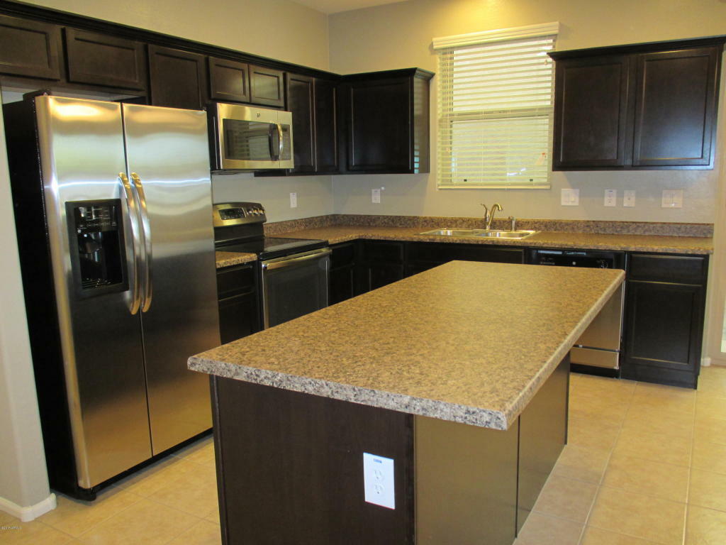 Property Photo:  2136 N 77th Drive  AZ 85035 