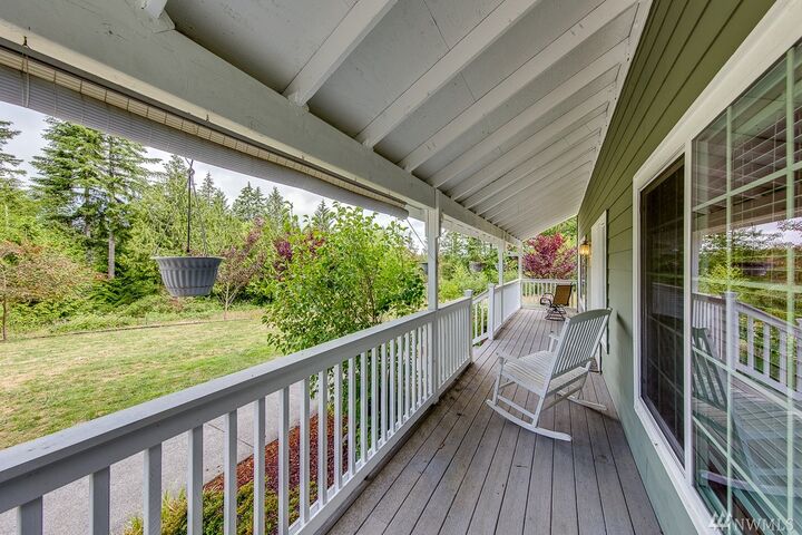 Property Photo:  200 Peter Hagen Rd NW  WA 98380 
