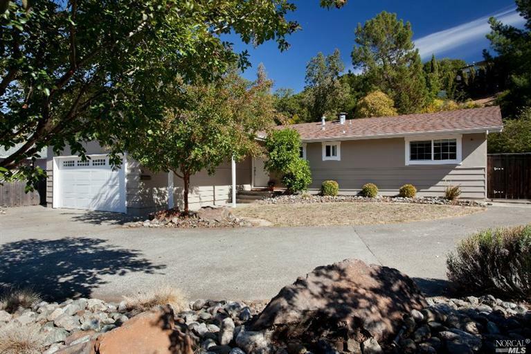Property Photo: 670 Arthur Street CA 94947
