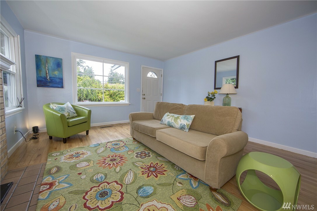 Property Photo: 109 NW 132nd St WA 98177