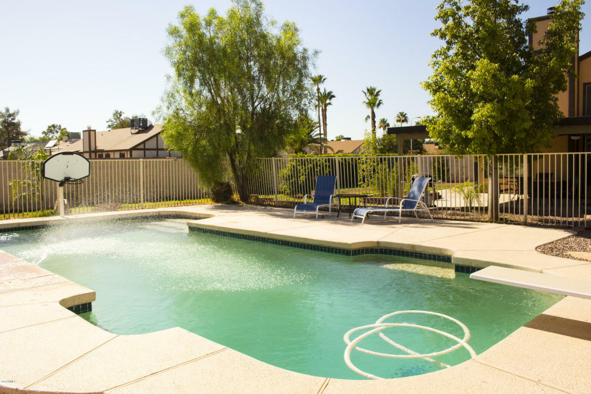 Property Photo: 803 E Calle Del Norte Street AZ 85225