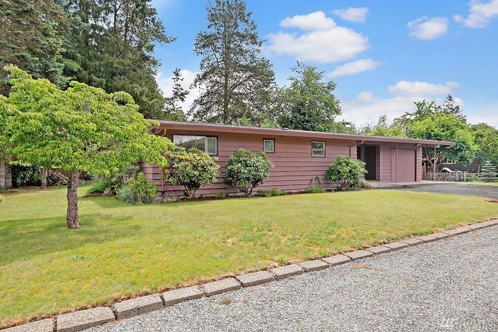 Property Photo:  4234 333rd Ave SE  WA 98024 