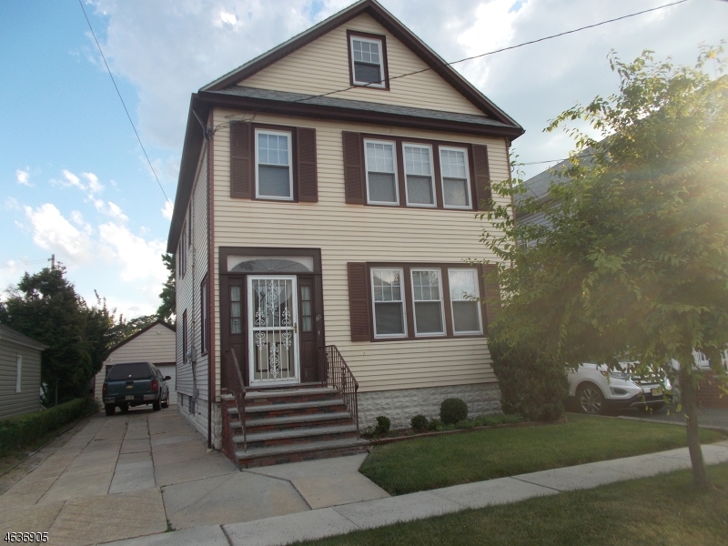 Property Photo:  813 Seymour Ave  NJ 07036 