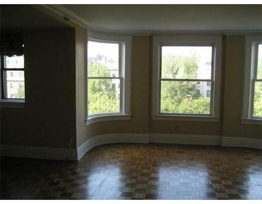 Property Photo:  390 Commonwealth Ave 507  MA 02215 