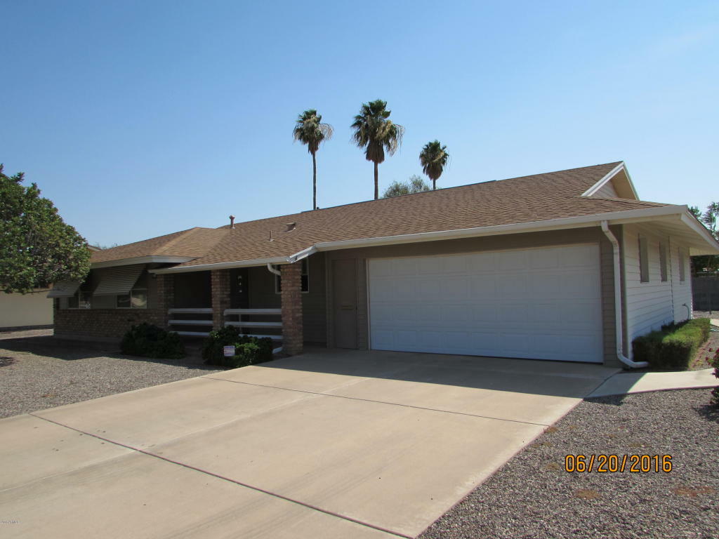 Property Photo:  9821 N 107th Avenue  AZ 85351 