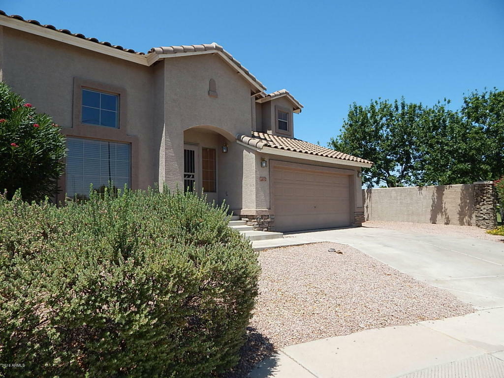 Property Photo: 9725 E Kiowa Avenue AZ 85209