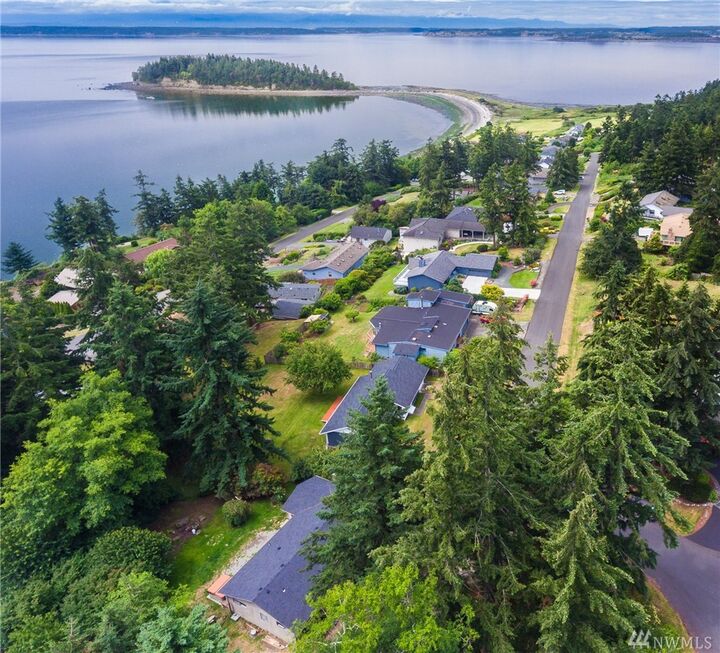 Property Photo:  1298 Noel Greene Dr  WA 98277 