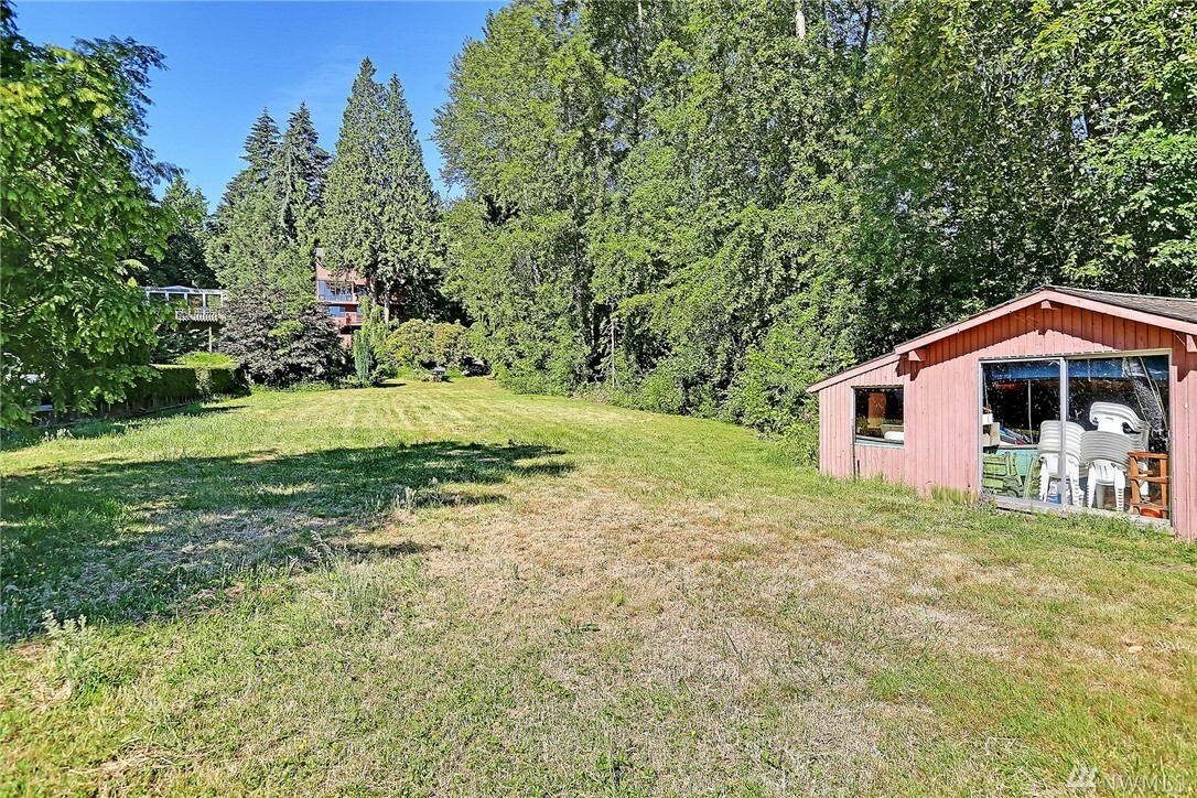 Property Photo:  2656 W Lake Sammamish Pkwy NE  WA 98052 