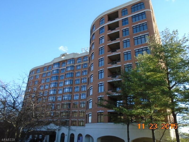 Property Photo: 616 S Orange Ave, C0ph7 NJ 07040