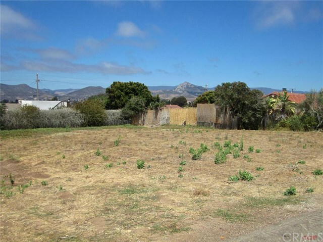 Property Photo:  716 Highland Drive  CA 93402 