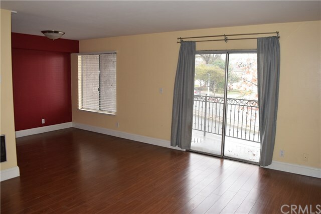Property Photo: 1125 Pico Boulevard 109 CA 90405