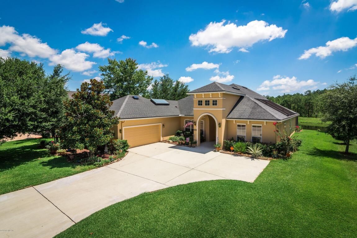 Property Photo:  664 Battersea Drive  FL 32095 