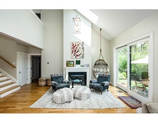 Property Photo: 43 Courtyard Place 43 MA 02420
