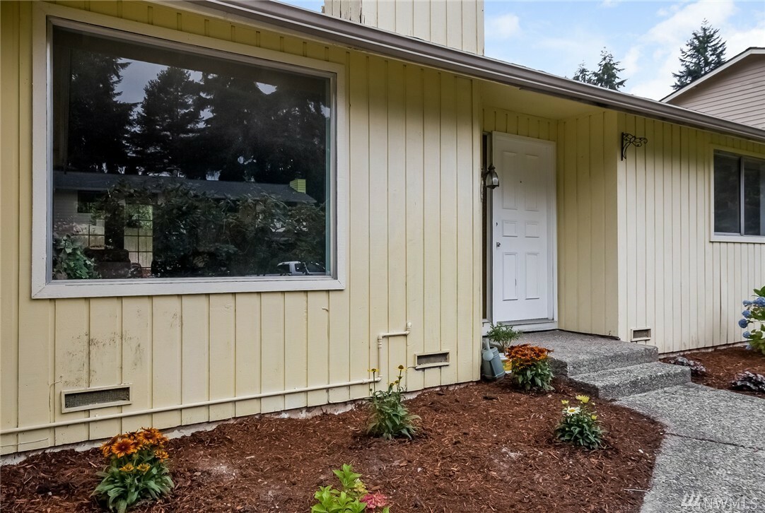 Property Photo:  14111 125th Place NE  WA 98034 