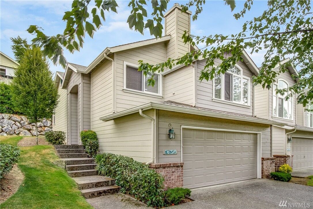 Property Photo:  16721 Cobblestone Dr  WA 98037 