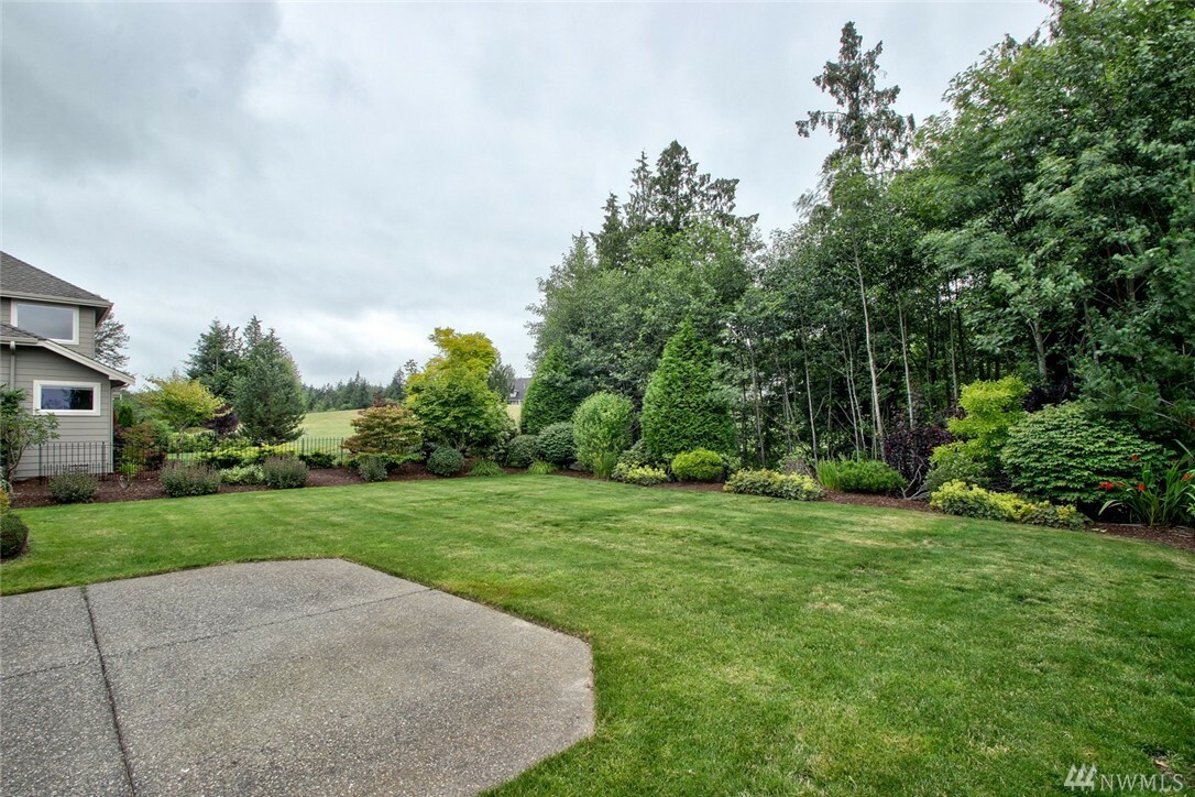 Property Photo:  4703 Parkview Lane  WA 98274 