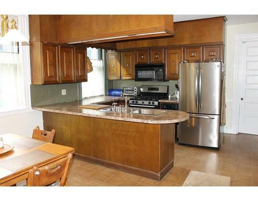 Property Photo: 40 Ingersoll Grv MA 01109