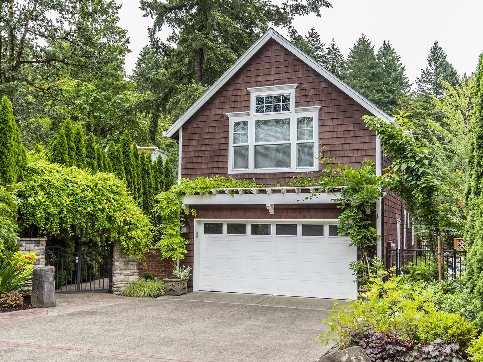 Property Photo: