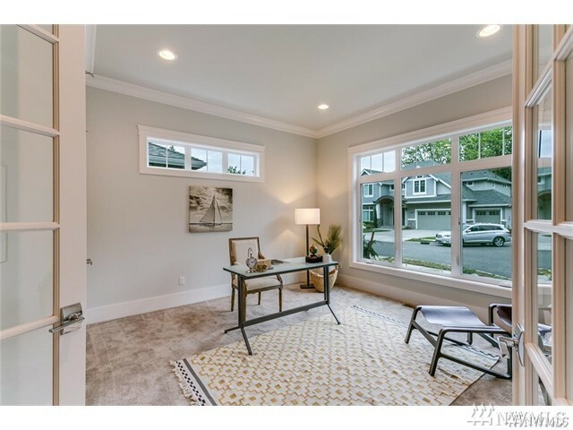 Property Photo: 23625 NE 17th Ct WA 98074