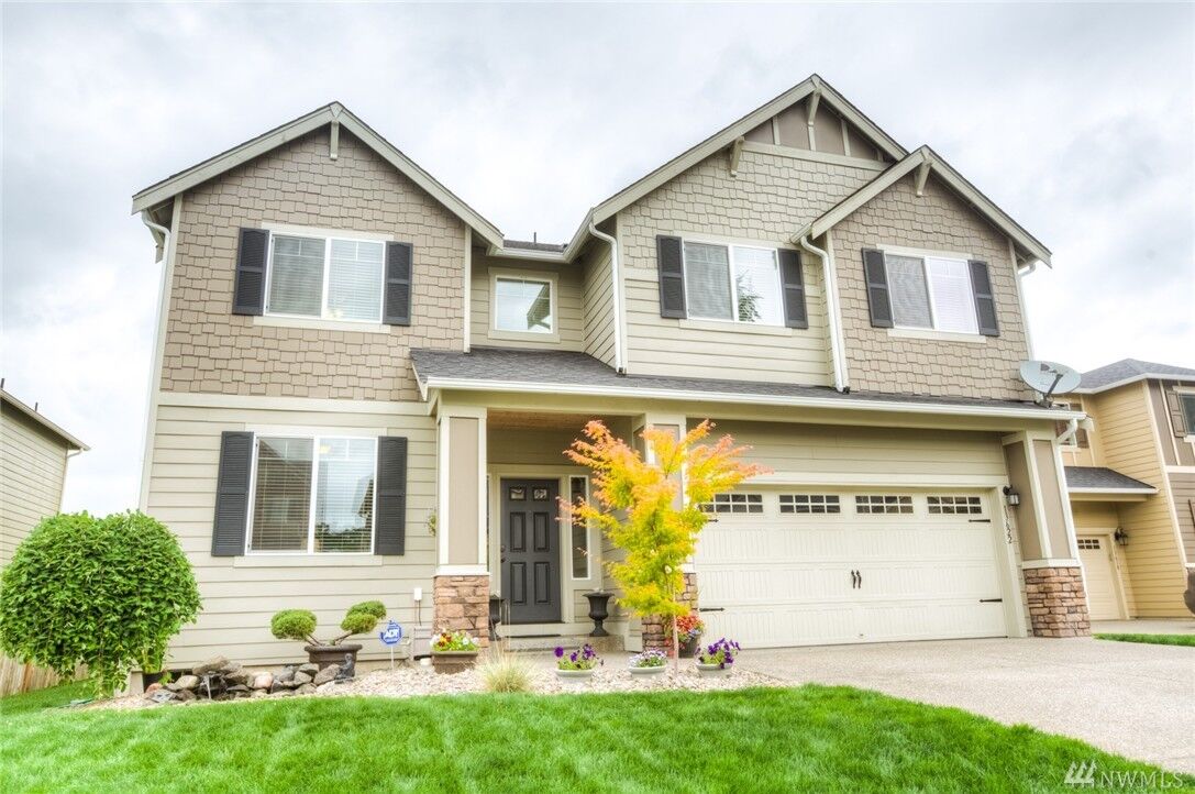 Property Photo: 13622 74th Avenue Ct E WA 98373