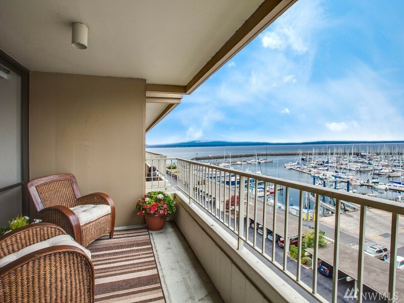 Property Photo:  6535 Seaview Ave NW B-705  WA 98117 