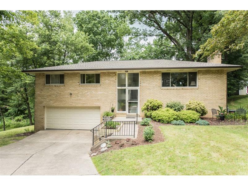 Property Photo:  118 Konzier Drive  PA 15237 