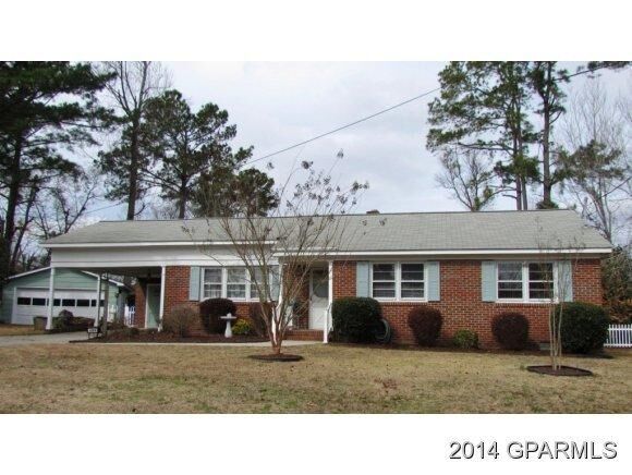 Property Photo:  104 Wilkshire Drive  NC 27858 