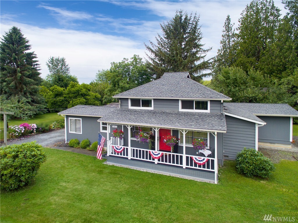 Property Photo: 10812 159th Ave SE WA 98290