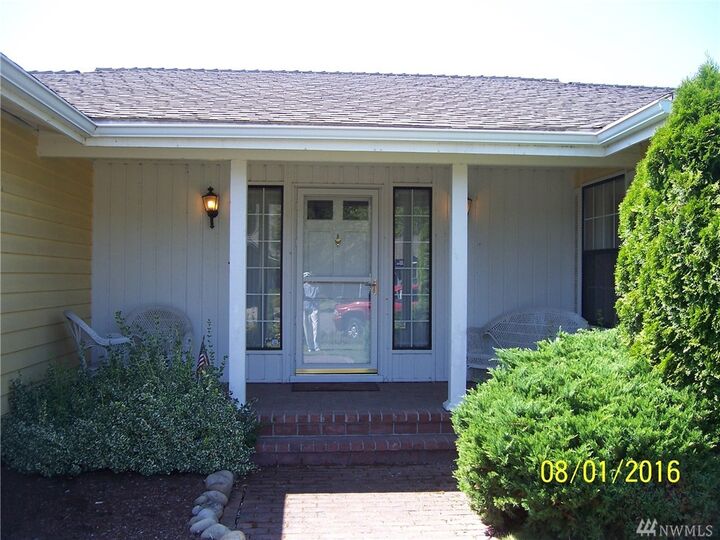 Property Photo:  6302 155th Av Ct E  WA 98390 