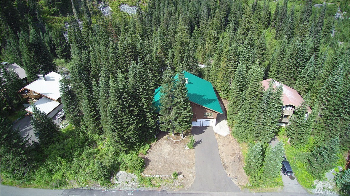 Property Photo:  42 Alpental Strasse  WA 98068 